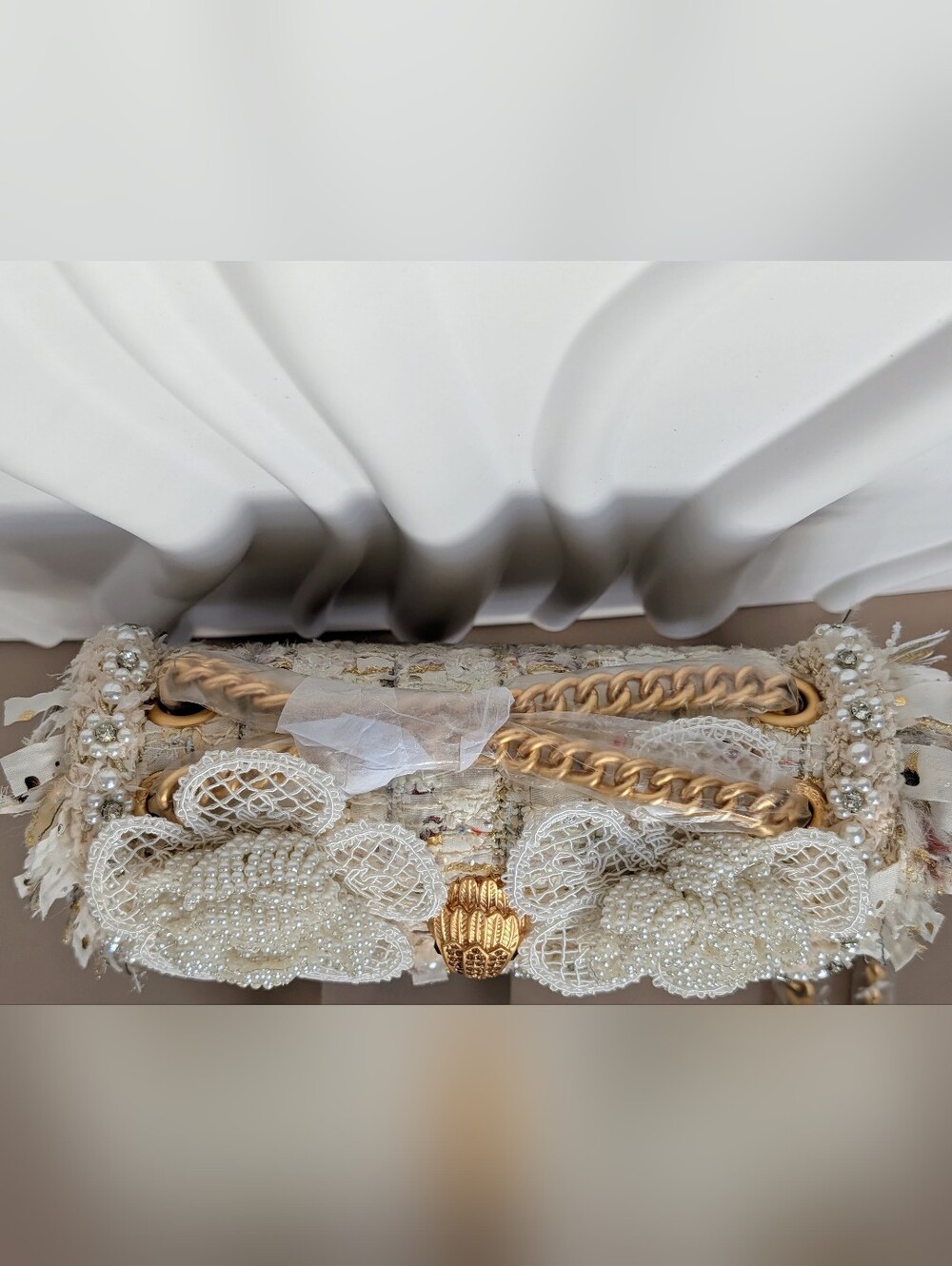 Kurt Geiger Cream Tweed Crossbody Bag with Gold Chain and Pearl Detail - Picture 7 of 16
